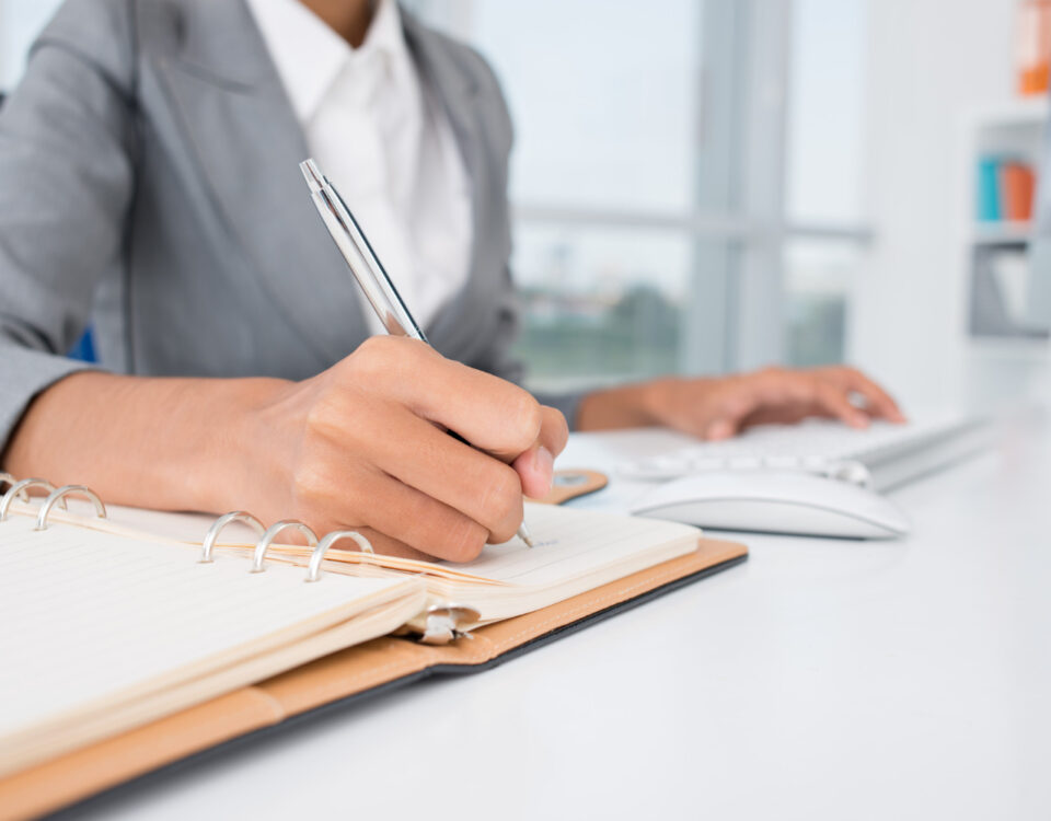 Expert Tips to Excel at Assignment Writing