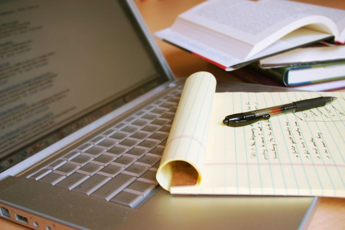 How to Write a Medical Dissertation in 2025